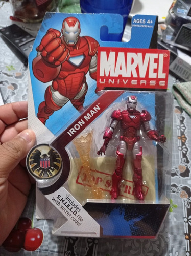 Figura Marvel Universe Serie 1 Iron Man Silver Centurión 033