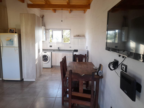 Condominio Con Cuatro Departamentos. Villa Giardino Cordoba