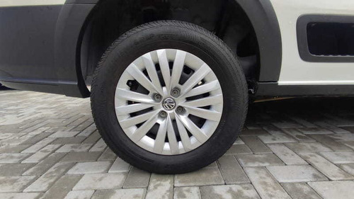 Imagem 11 de 15 de Volkswagen Saveiro 1.6 Cs Robust 8v Flex 2p Manual 2022