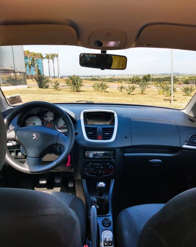 Peugeot 207 2013 1.4 Xr Flex 5p