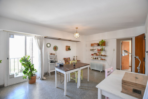 Imagen 1 de 30 de Departamento 3 Dormitorios En Venta La Plata.