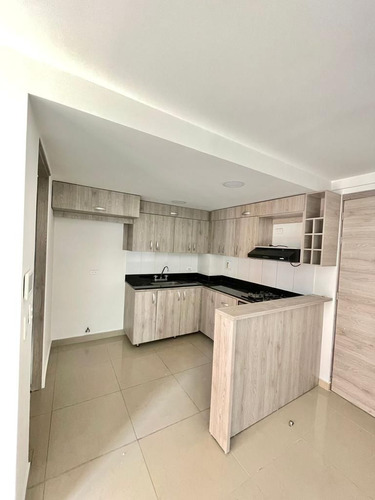 Apartamento En Venta En Pilarica Medellín