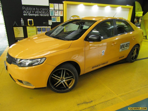 Taxis Kia Cerato Forte Lx