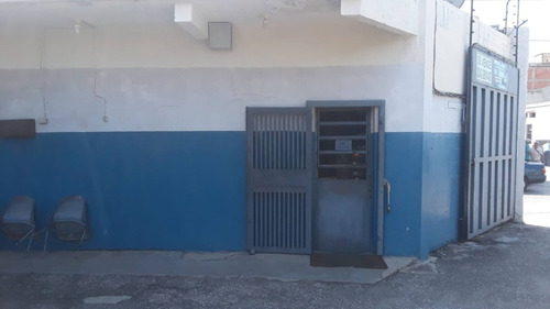 Imagen 2 de 13 de Alexora Cobos 04144282361 - Cod. 165896 - Tiene En Venta Galpón Tipo Nave Usado Como Taller De Mecánica Automotriz, Incluye Un Local Comercial