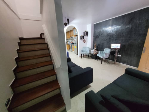 Townhouse En Venta En Urbanización Tazajal, Res. Villa Florencia