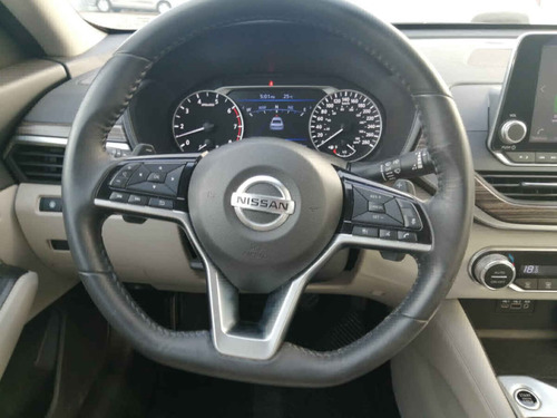 Imagen 10 de 15 de Nissan Altima 2019 4p Exclusive L4/2.0/t Aut