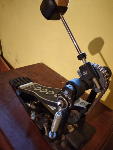 Pedal De Bombo Dw3000 Doble Cadena
