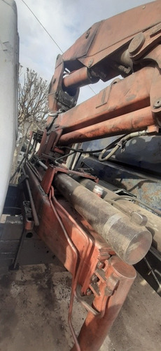 Imagen 3 de 8 de Ford 7000