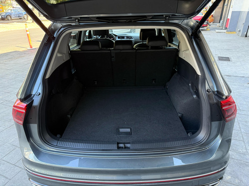 Volkswagen Tiguan 2.0 Tsi R-Line Dsg7
