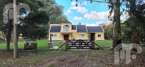 Imagen 2 de 30 de Casa - Campos De Roca