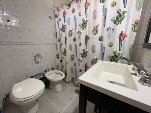 Venta Casa 5 Ambientes En Derqui Con Cochera