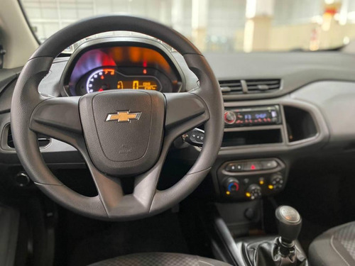 Chevrolet Onix Plus
