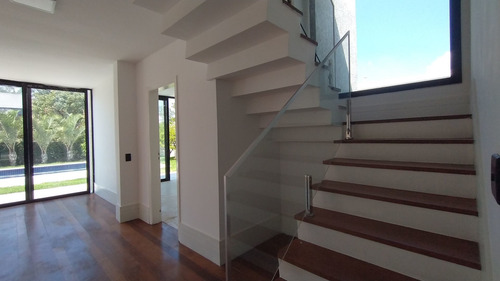 Alphaville 02 | Casa Alto Padrão | Nova | Residencial 02 | 5 Suítes | Venda - Cnc1187-2