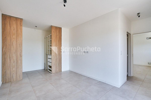 Venta Departamento 2 Ambientes Hurlingham 1° A
