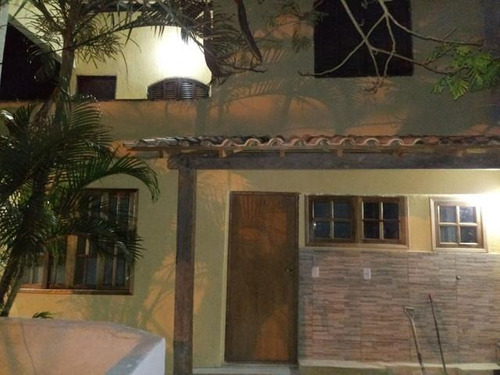Casa Com 2 Dormitórios - Maravista - Niterói/rj - Ca1125
