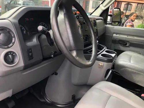 Ford Econoline 2012 Pasajeros Techo Alto