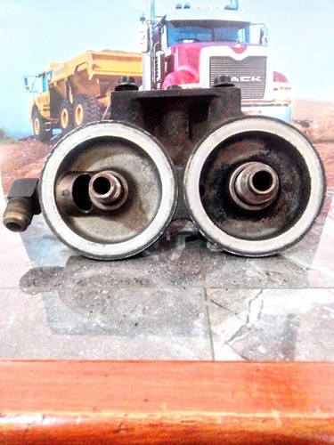 Imagen 2 de 2 de Base Filtro Gasoil Mack E7 Vlll