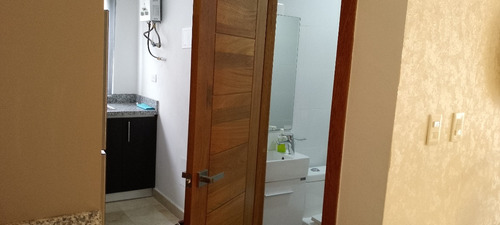 Foxpiantini.com - A98 | Apartamento En Alquiler En Piantini Full Amueblado | Área Social Con Piscina Panorámica