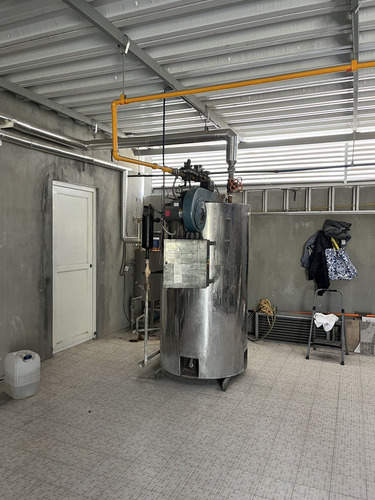 Edificio Comercial Operando En Venta En Centro De Apodaca
