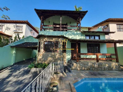 Casa 4 Quartos Com Piscina - Capim Melado - Cgcn40013