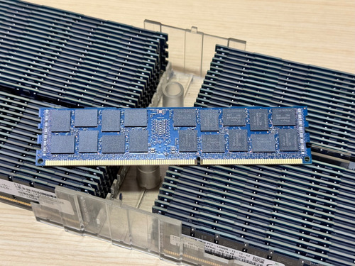 Lote 4 Memoria Ram 16 Gb Ddr3 1600 Mhz R Dimm *para Servidor (Usado)