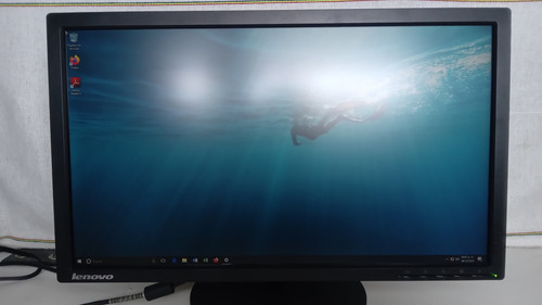 Monitor Lenovo T2224pd Negro (Usado)
