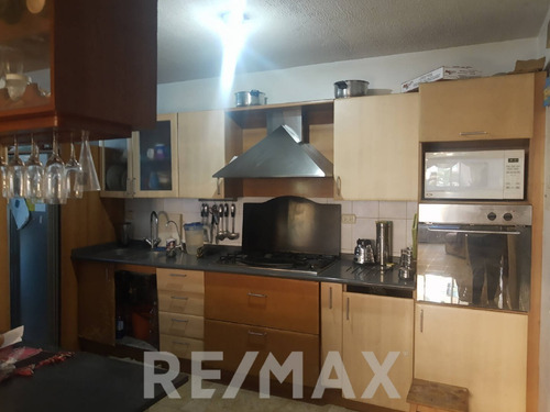 Imagen 3 de 10 de Liliana Martinez Remax Apartamento Urbanización Los Mangos Aguja Blanca Cd 133233