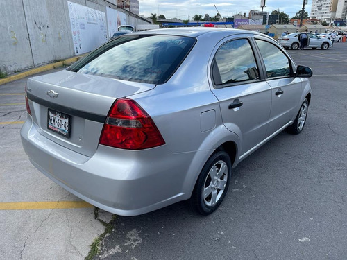 Imagen 2 de 15 de Chevrolet Aveo 1.6 Ls L4 At 2015