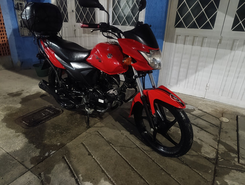 Moto Suzuki Hayatte 115. Mod 2015.