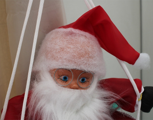 Papai Noel No Balanço Decoração E Enfeite De Natal Para Casa Voltagem Não