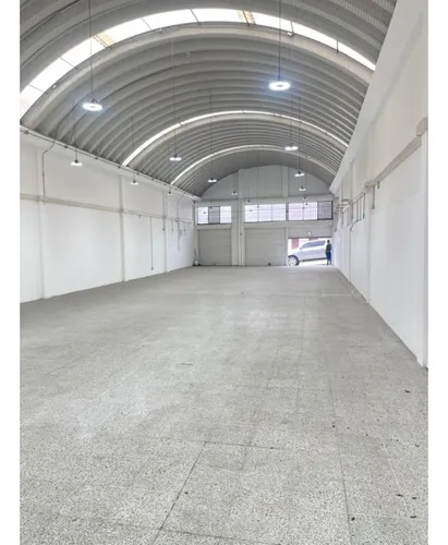 Bodega En Arriendo, San Cristobal Sur