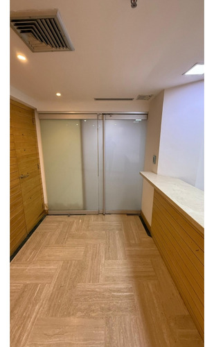 Venta Oficina Las Mercedes
