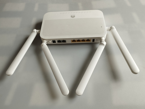 Router Huawei Eg8245w5-6t - Fuente Nitt - 12%v - 3%amp