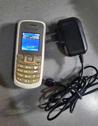 Celular Samsung Gt-e1086i Retro Telcel Funcionando Con Cargador