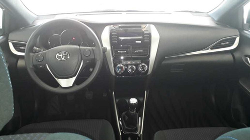 Toyota Yaris Xs 1.5 6mt 5p Reserva Tu Cupo Ahora !!! Mr