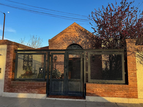 Casa En Venta En Junin