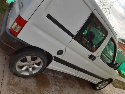 Peugeot Partner 1.6 Hdi Furgon Confort 2012