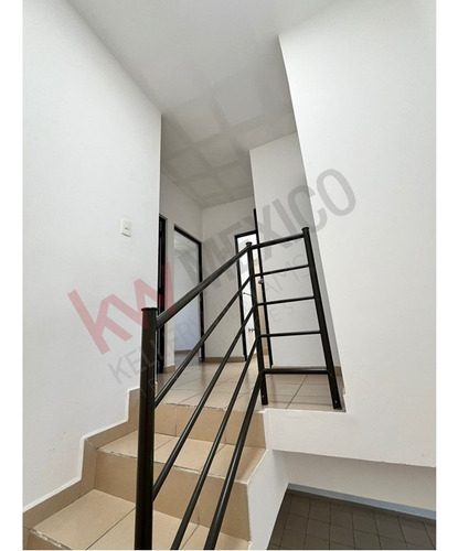 Casa En Venta, A La Entrada De Sonterra , Querétaro
