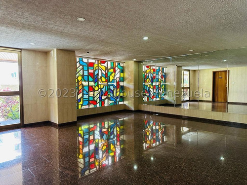 Apartamento En Alquiler En Los Naranjos De Las Mercedes 25-18685 As
