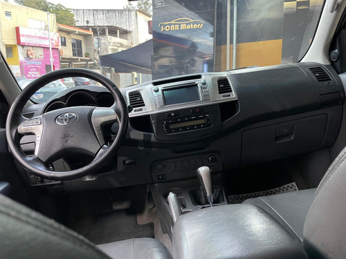 Toyota Hilux CD SRV D4-D 4x4 3.0 TDI Diesel Aut