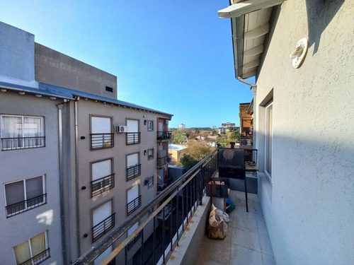 Imagen 12 de 21 de Departamento Venta 2 Ambientes Con Cochera Tigre