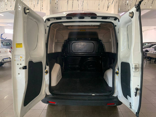 Imagem 6 de 9 de Fiat Fiorino 1.4 Mpi Furgão 8v Flex 2p Manual