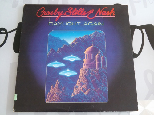 Crosby Stills & Nash - Daylight Again