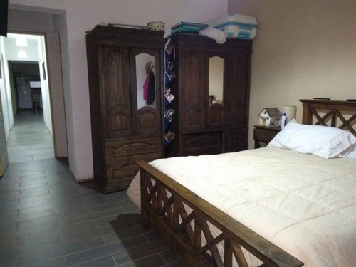Imagen 8 de 9 de Casa En Venta En Merlo