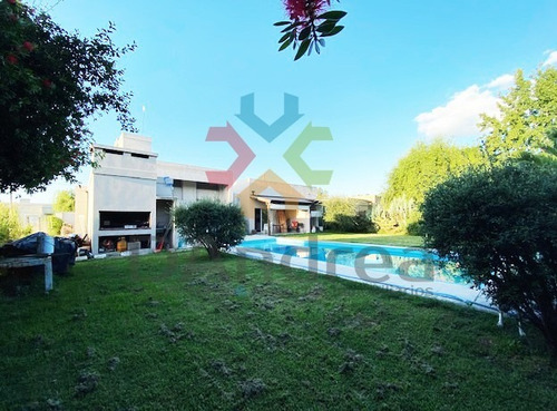 Venta / Permuta Casa Quinta En 30 Bis Entre 125 Y 127