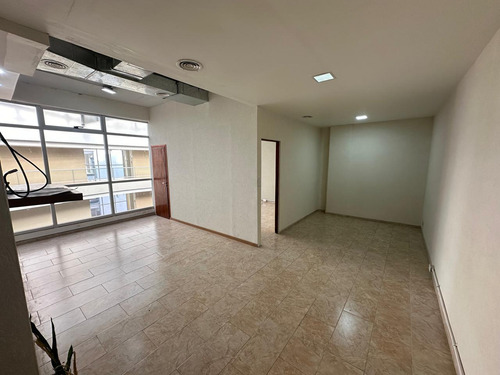 Oficina En Venta En Amaneceres Office!!! Uno De Los Edificios Mas Buscados De Canning!!!
