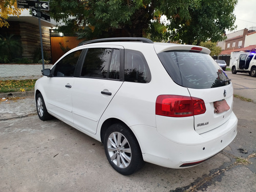Volkswagen Suran 1.6 Trendline 11b