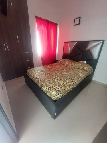 (gb989) En Venta Town House En Res Pescadores Iii, Tucacas