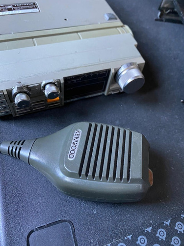 Imagen 4 de 6 de Tranceptor Móvil Kenwood Tm-211