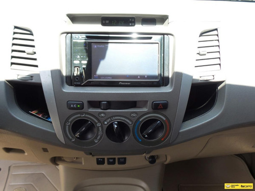 Imagen 16 de 25 de Toyota Fortuner Sr5
